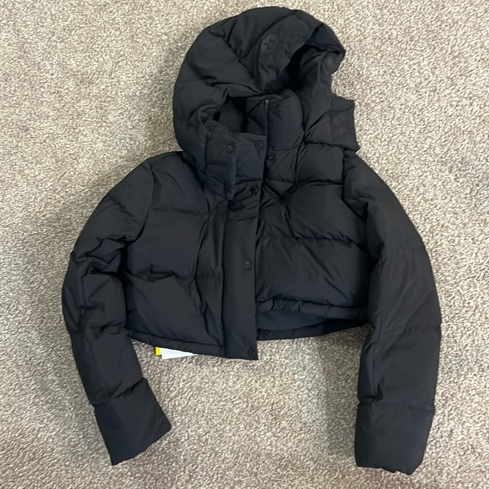 NWT Lululemon Wonder Puff Super Cropped Jacket - Size 6
